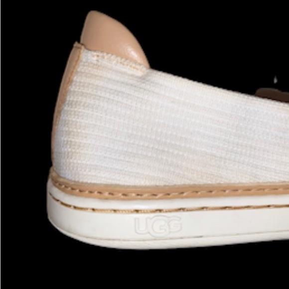 UGG Sammy white slip ons slides women’s loafers shoes size 8 - Picture 7 of 12